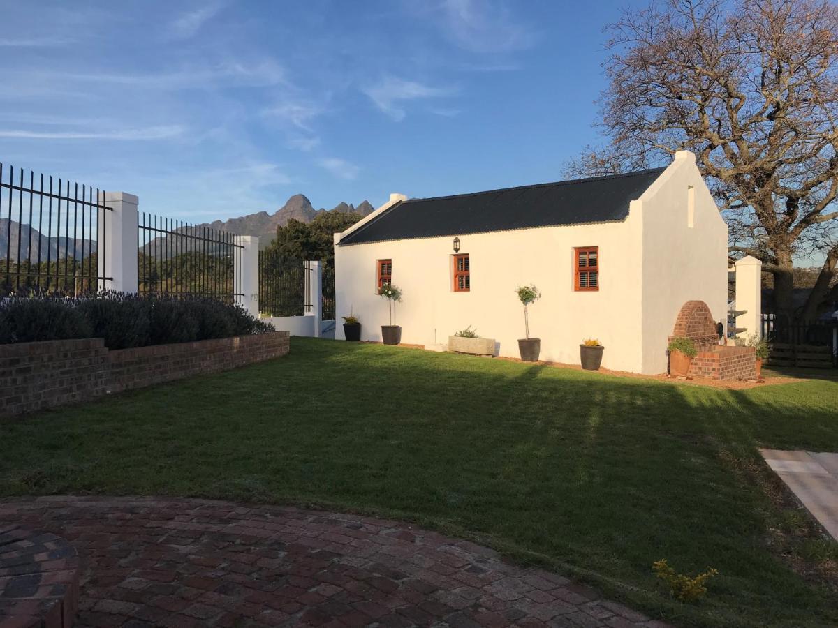 Raithby Winelands Historical Cottage Kültér fotó
