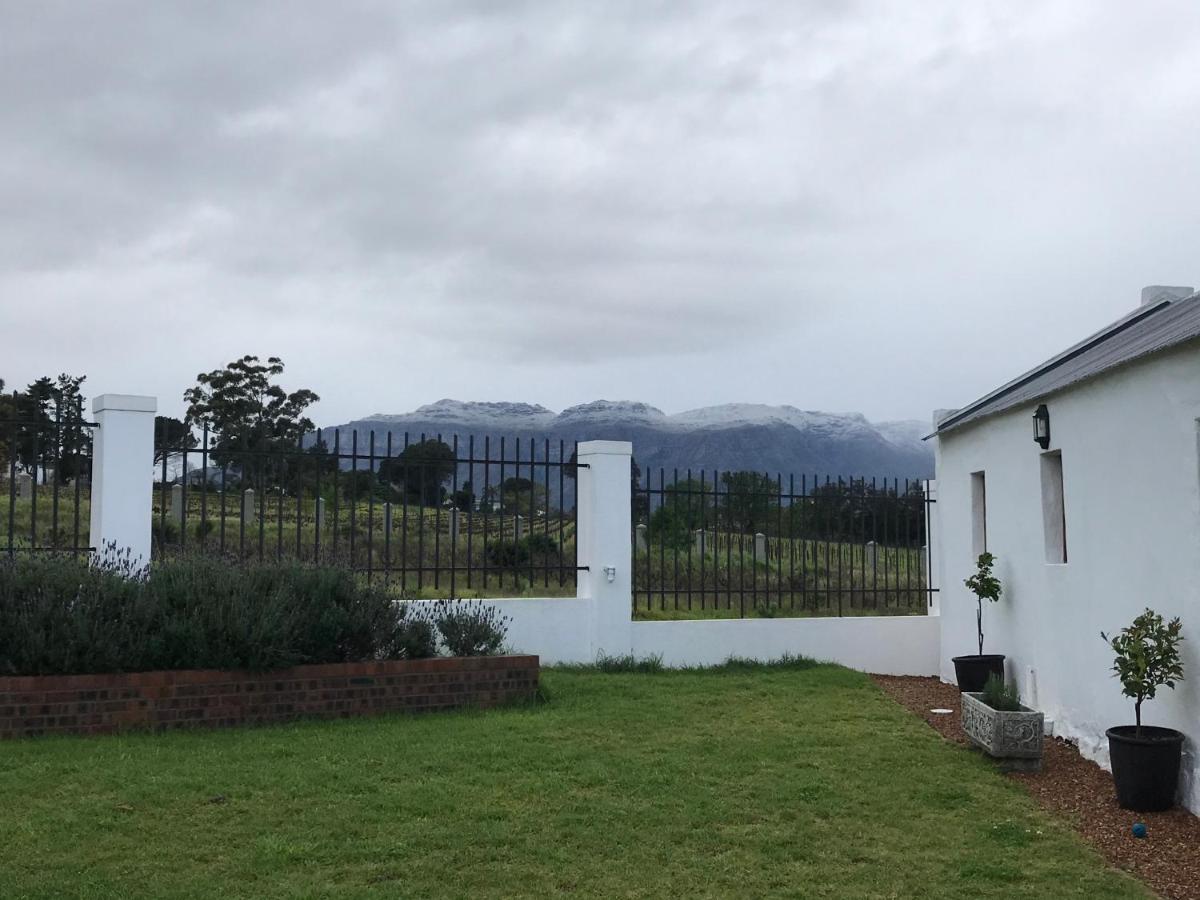 Raithby Winelands Historical Cottage Kültér fotó